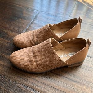 DR SCHOLLS SHOES SIZE 6.5 BE ENERGIZED FOAM TECHNOLOGY BROWN COLOR